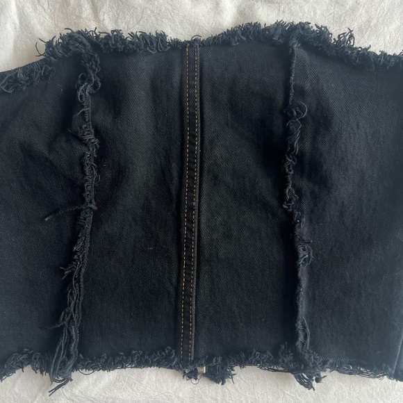 BLACK DENIM STRAPLESS TOP - Picture 7 of 7